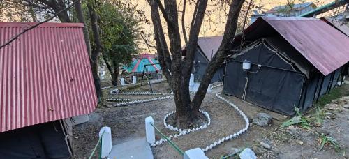 Zero Degree Camps