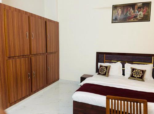 Zora Park Luxury Rooms
