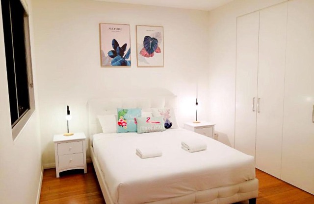 Cozy and modern Apartment located at heart of Sydney CBD near Darling Harbour