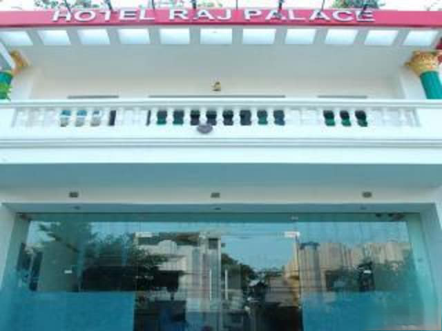 Charbagh Hotel | Raj Palace Hotel