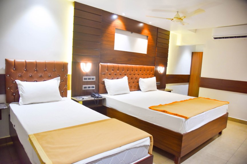 Viluppuram Hotel | Kvr Guest House