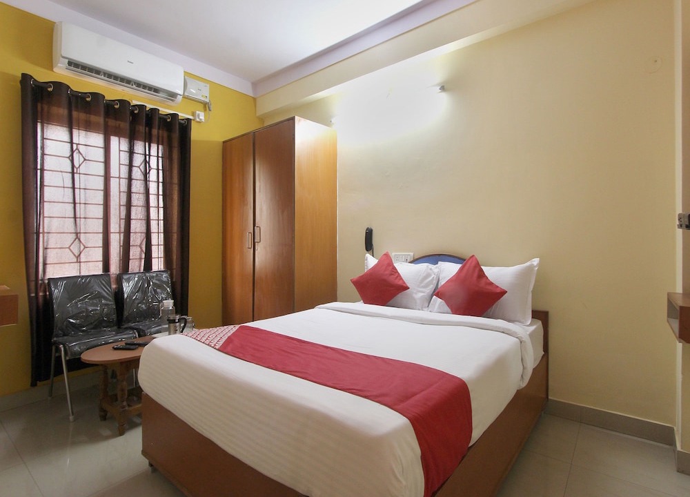 Yeshwanthpur Hotel | OYO 13901 Vishal Residency