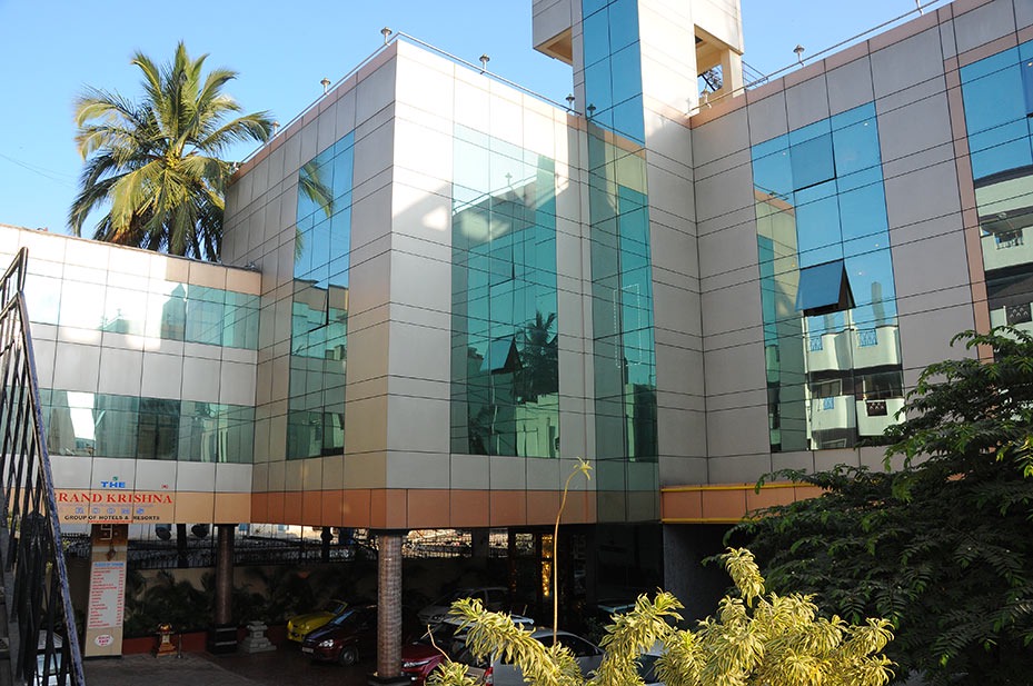 Madiwala Hotel | The Grand Krishna Room