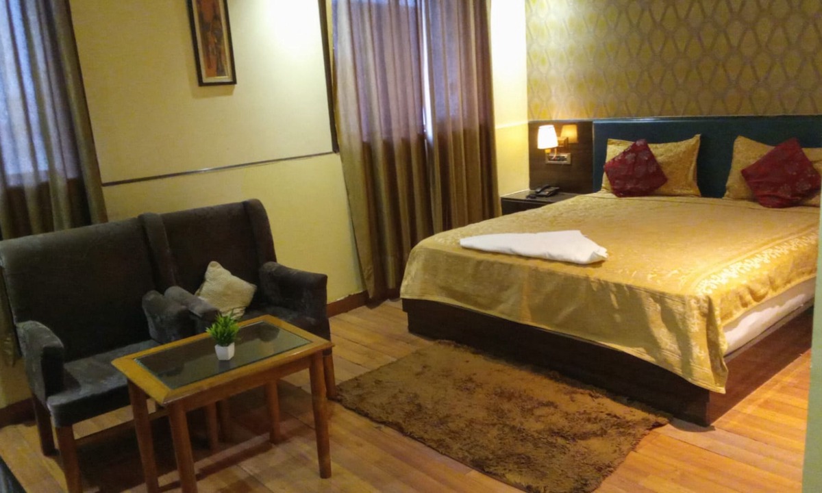 Laheriasarai Hotel | Hotel Zaika Darbhanga