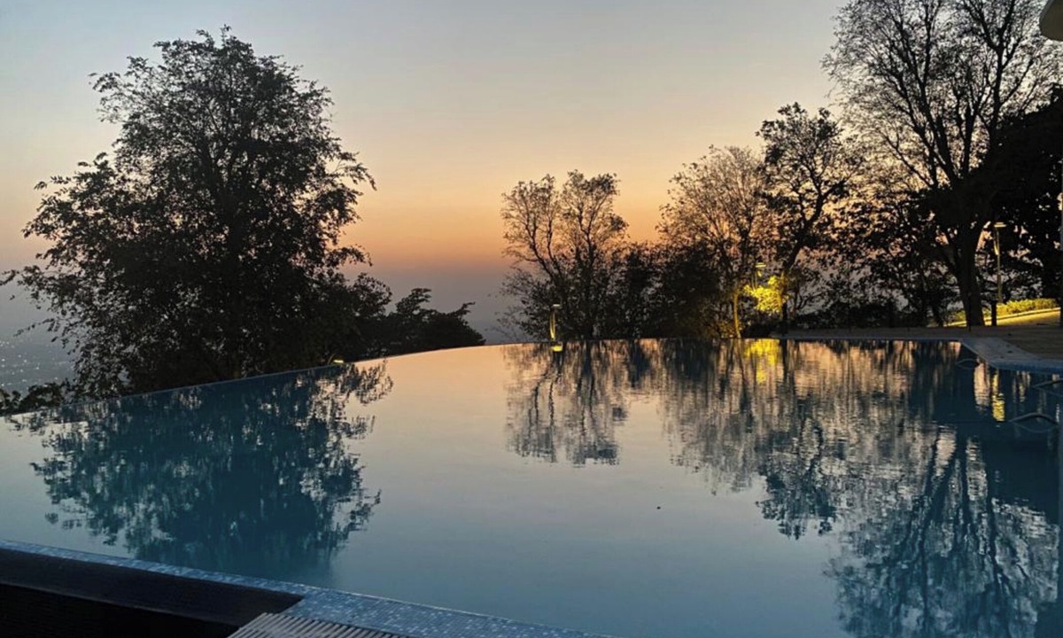 Haridwar Villa | A majestic and luxurious villa overlooking the Ganges