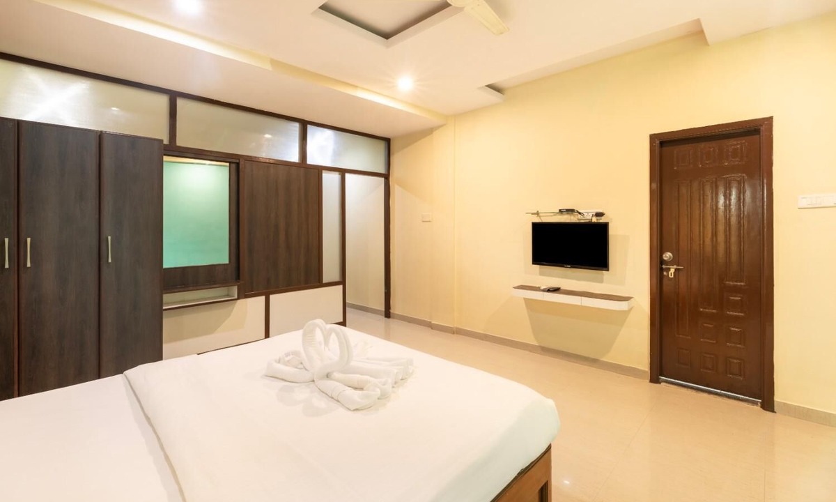 Chitradurga Hostel | IROOMZ Eco - HOTEL BIG BOSS