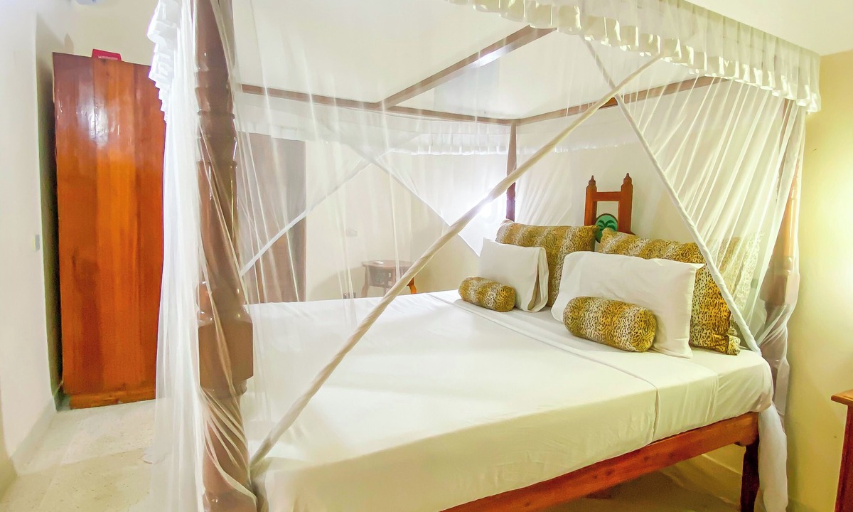 Malindi Villa | Hidden Gems Homes ocean Beach