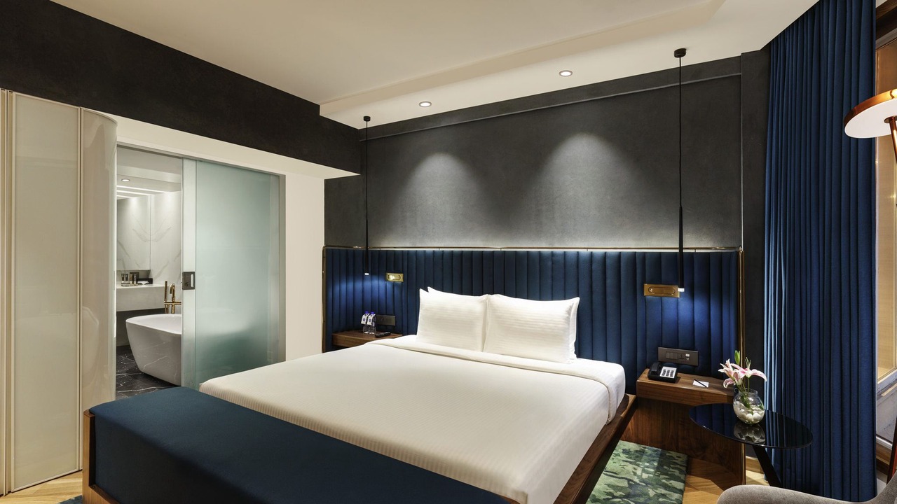Photo of Bedroom in Juhu