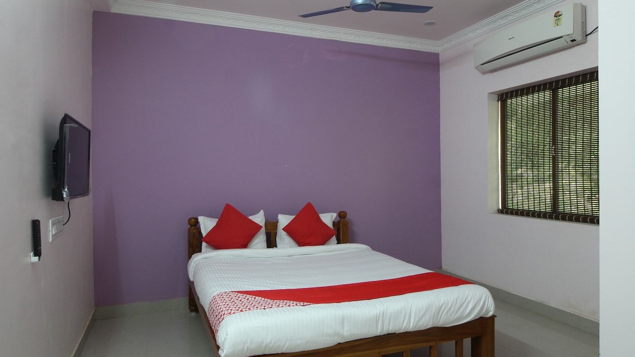 Photo of Bedroom in Thirunallar