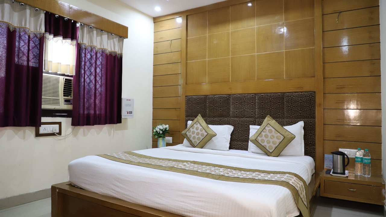 Photo of Bedroom in Haridwar