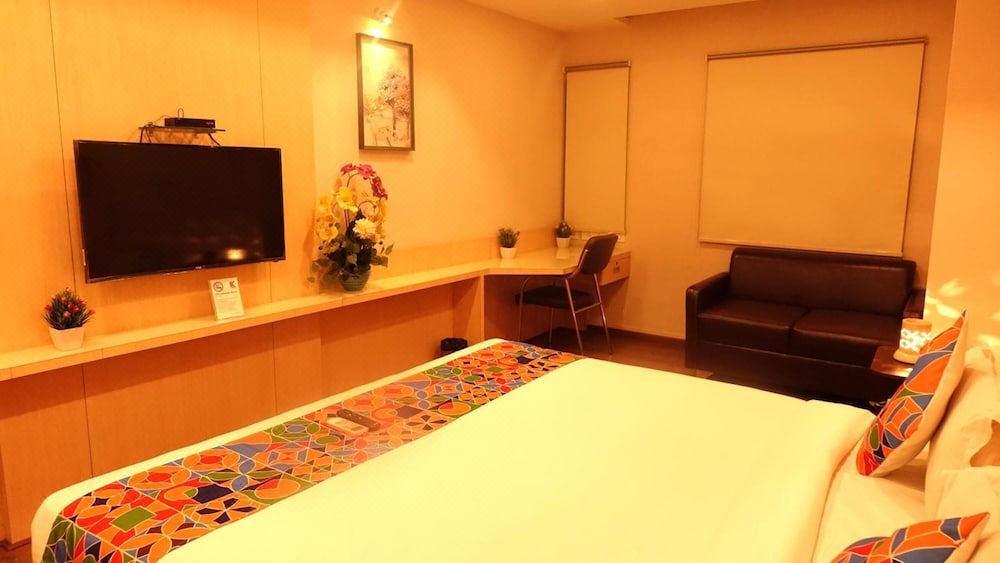Photo of Bedroom in Koyambedu