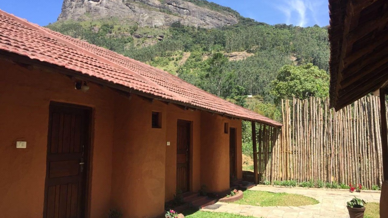 Photo of Buildings in Kanthalloor