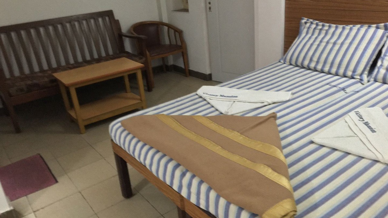 Photo of Bedroom in Triplicane