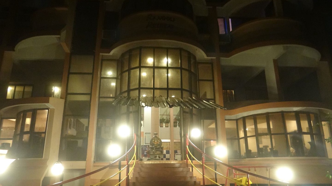 Photo of Buildings in Matheran