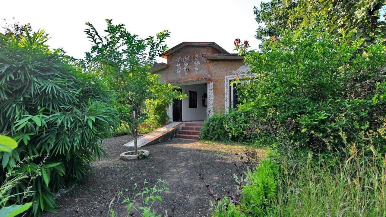 Photo of Buildings in Boda Chhapri