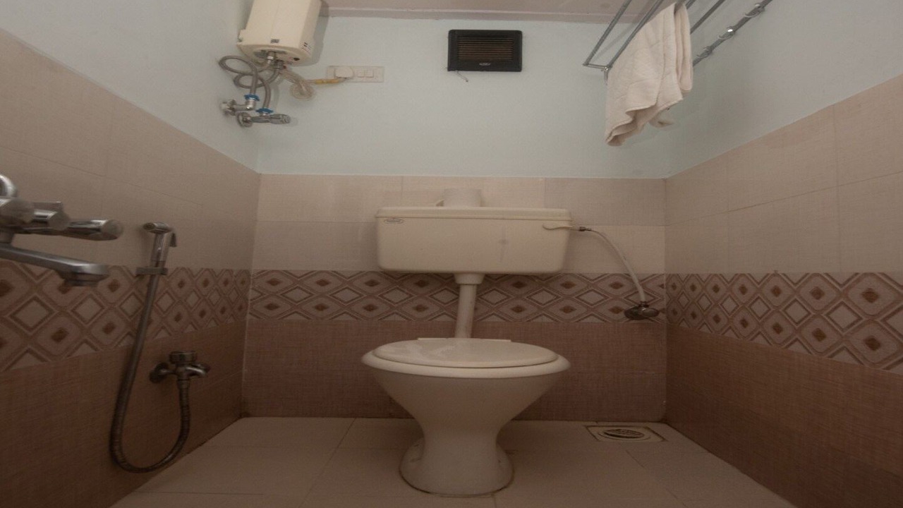Photo of Bathroom in J B Nagar