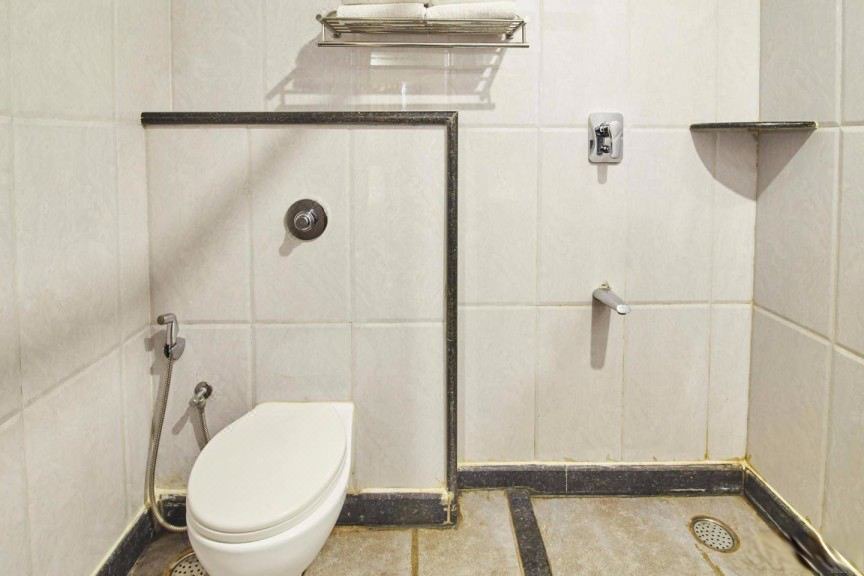 Photo of Bathroom in Mylapore Tiruvallikk