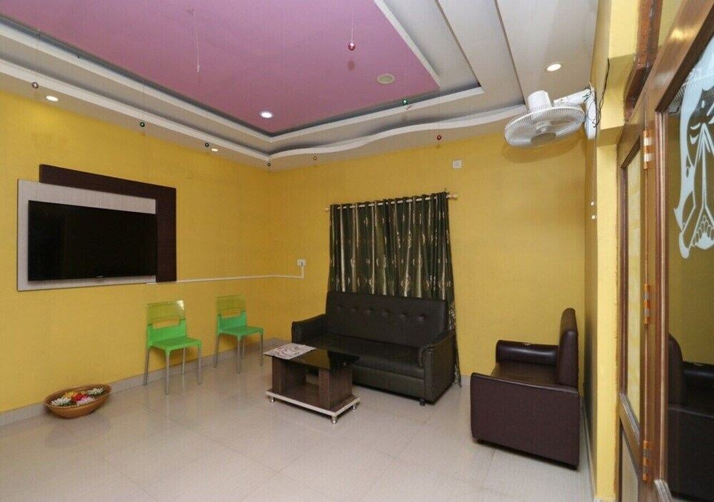 Photo of Livingroom in Mandarmani