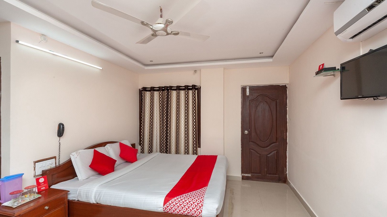 Photo of Bedroom in Srikalahasti