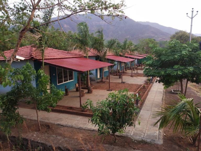 Photo of Buildings in Wai