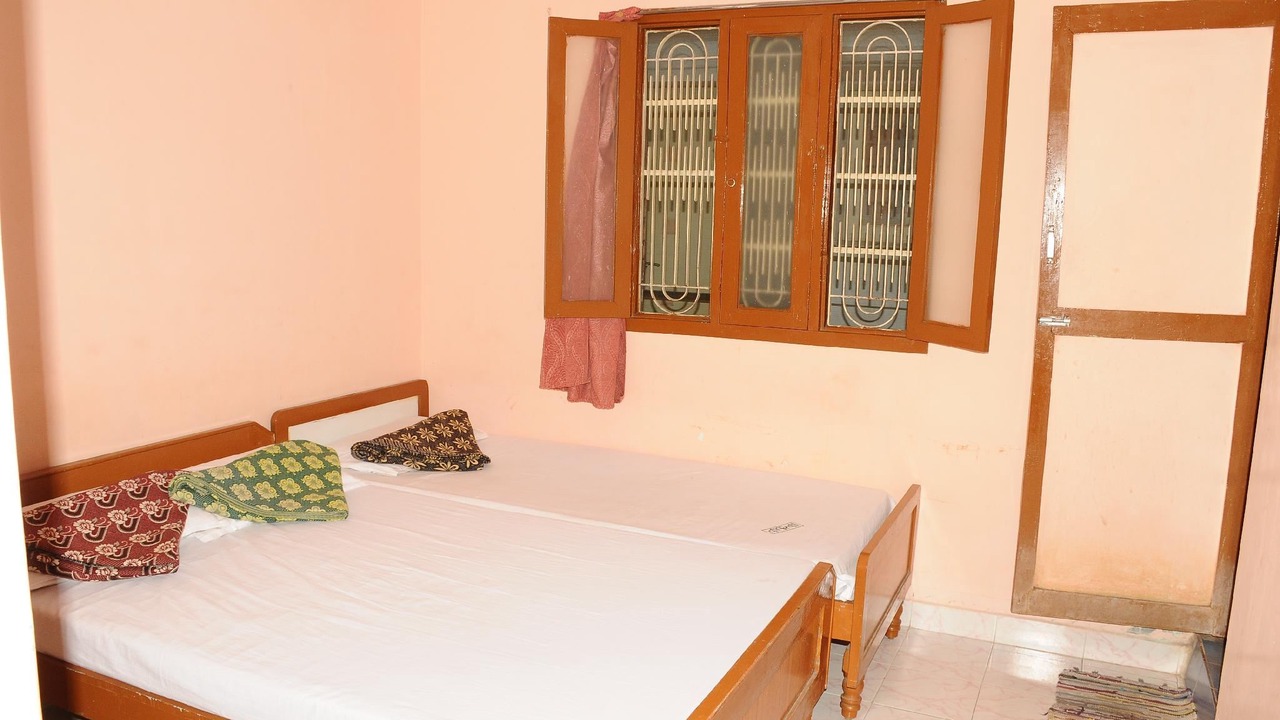 Photo of Bedroom in Tiruvannamalai
