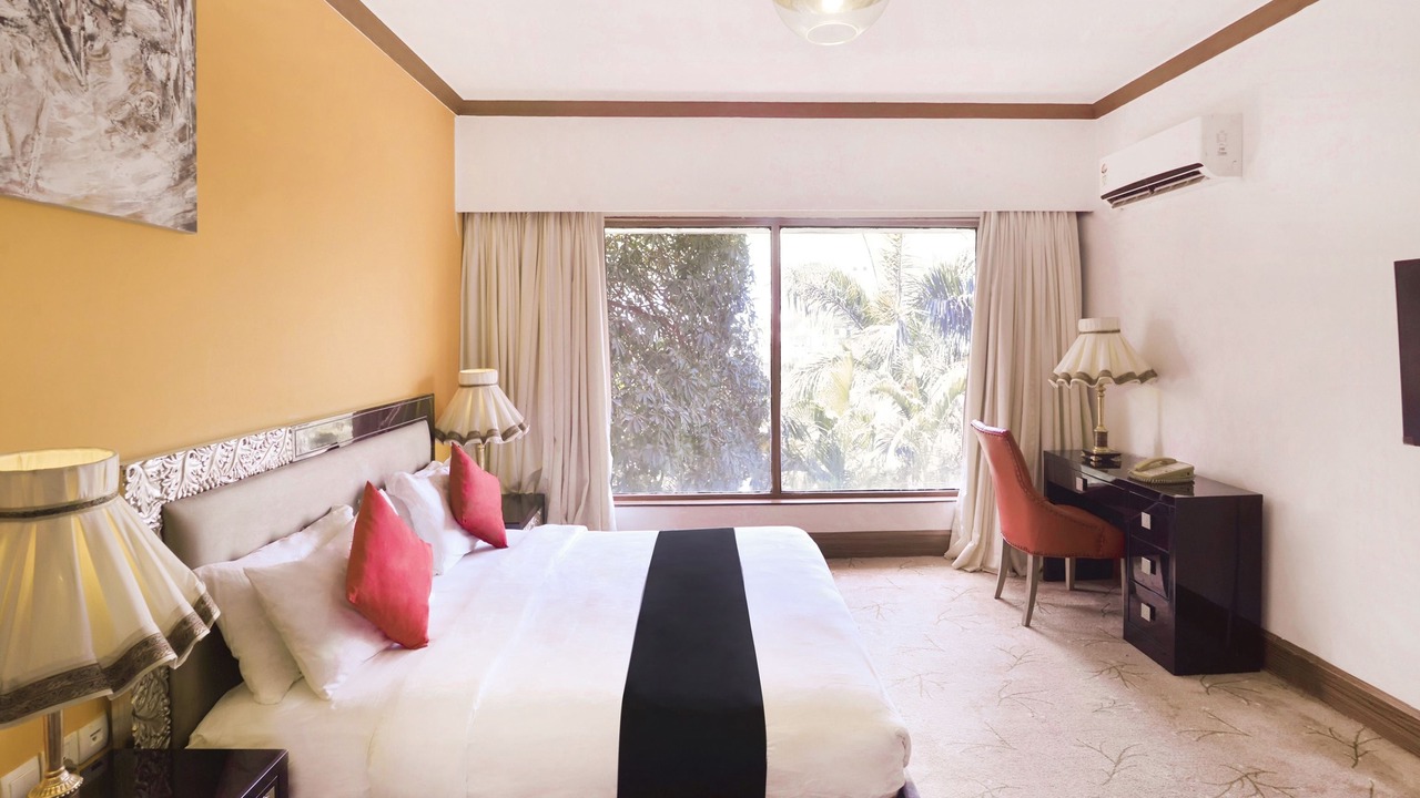 Photo of Bedroom in Aarey Colony