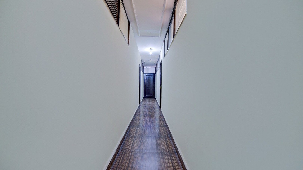 Photo of Bedroom in East of Kailash