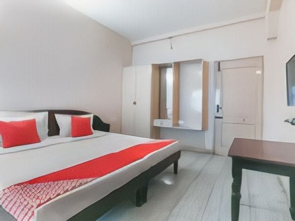 Photo of Bedroom in Salem