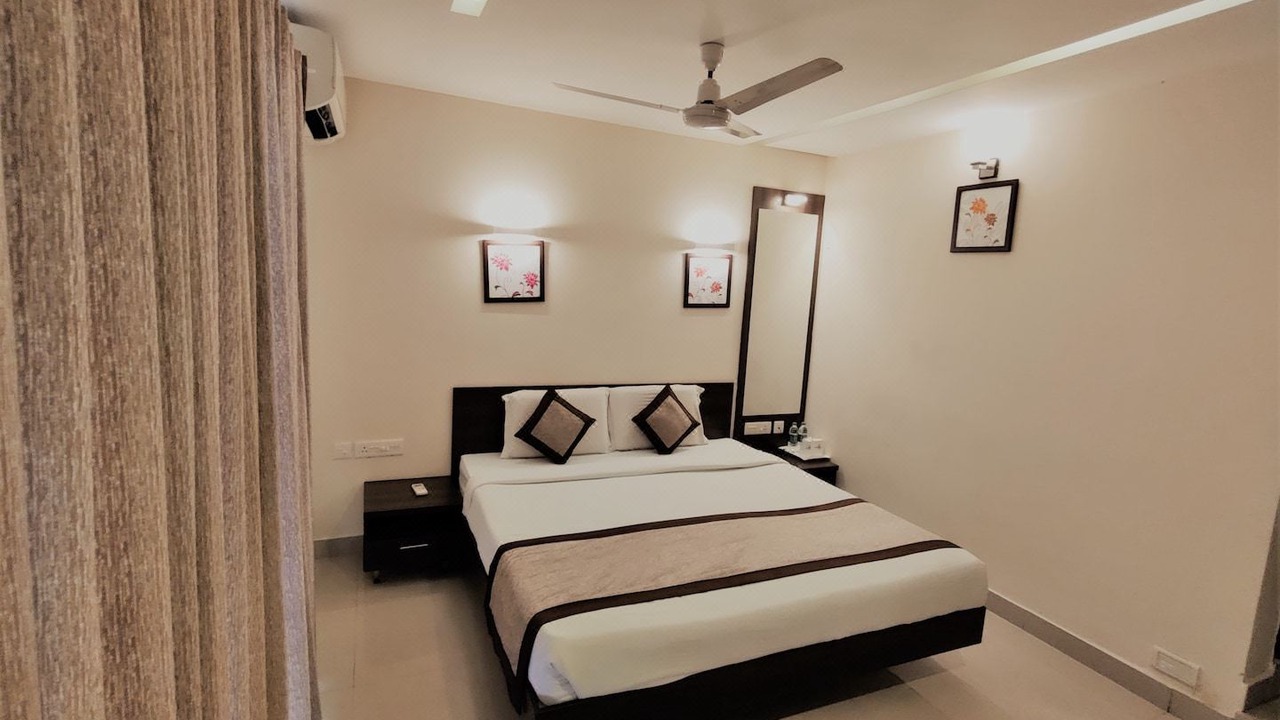 Photo of Bedroom in Hampankatta