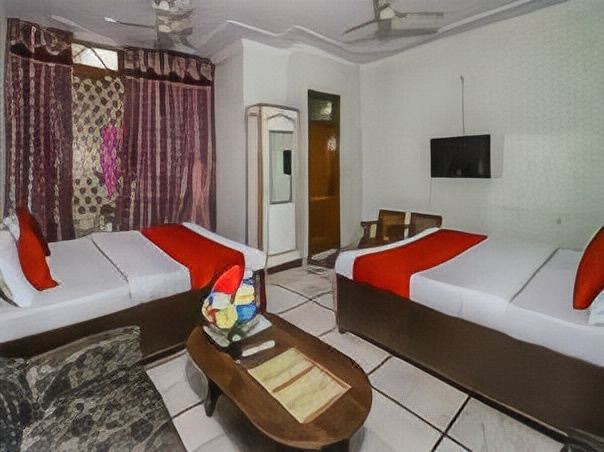 Photo of Livingroom in Sector 45