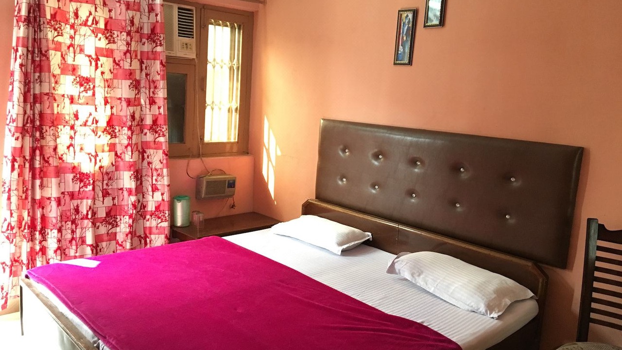 Photo of Bedroom in Haridwar