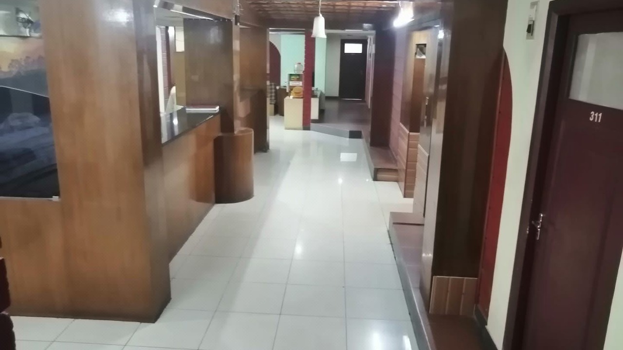 Photo of Livingroom in Adyar