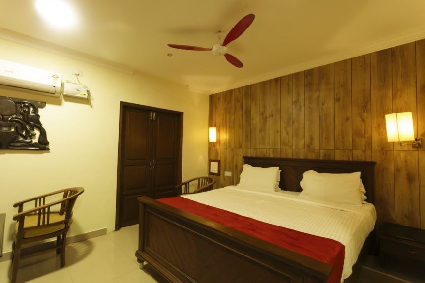 Photo of Bedroom in Salem