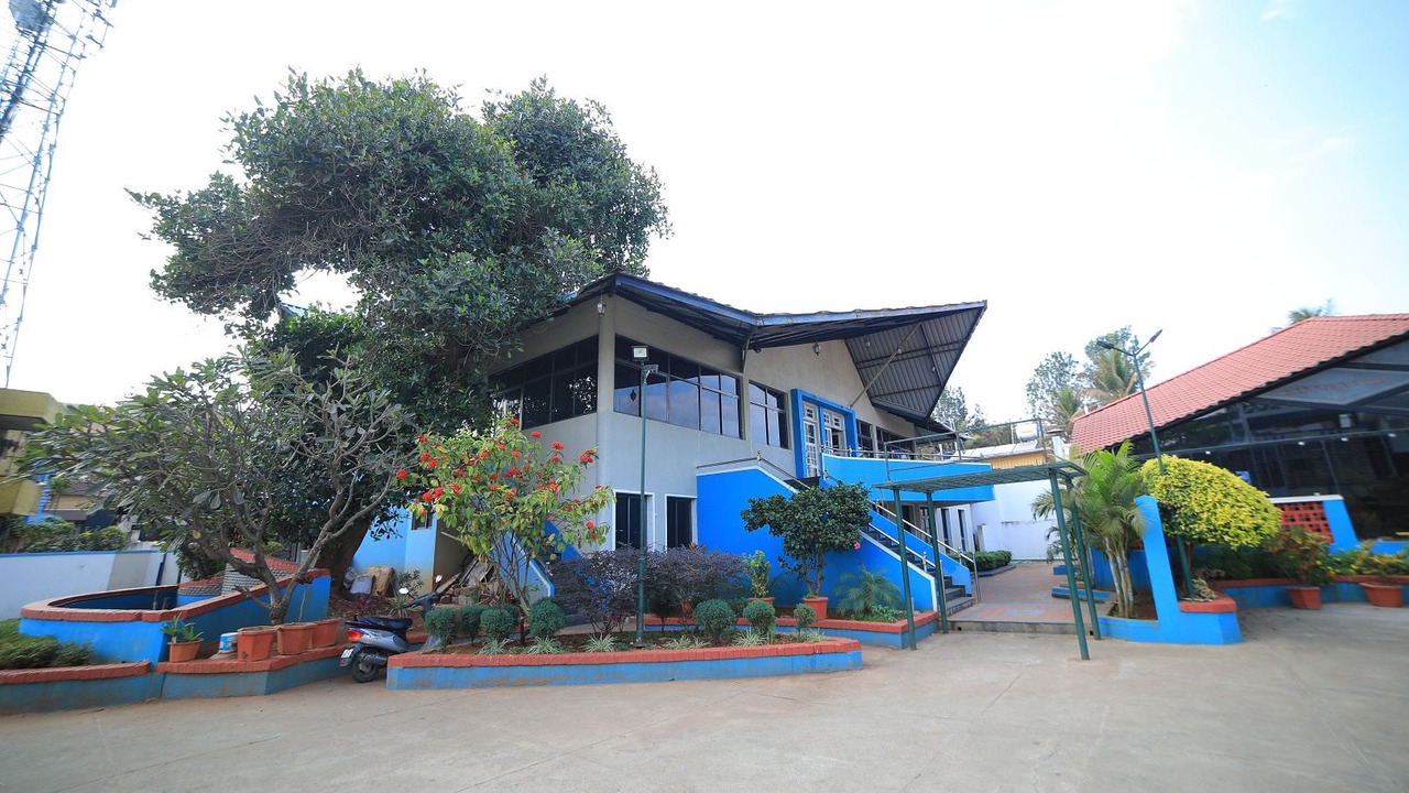 Photo of Buildings in Kushalnagar