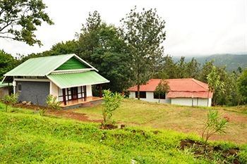 Photo of Buildings in Ramakkalmedu