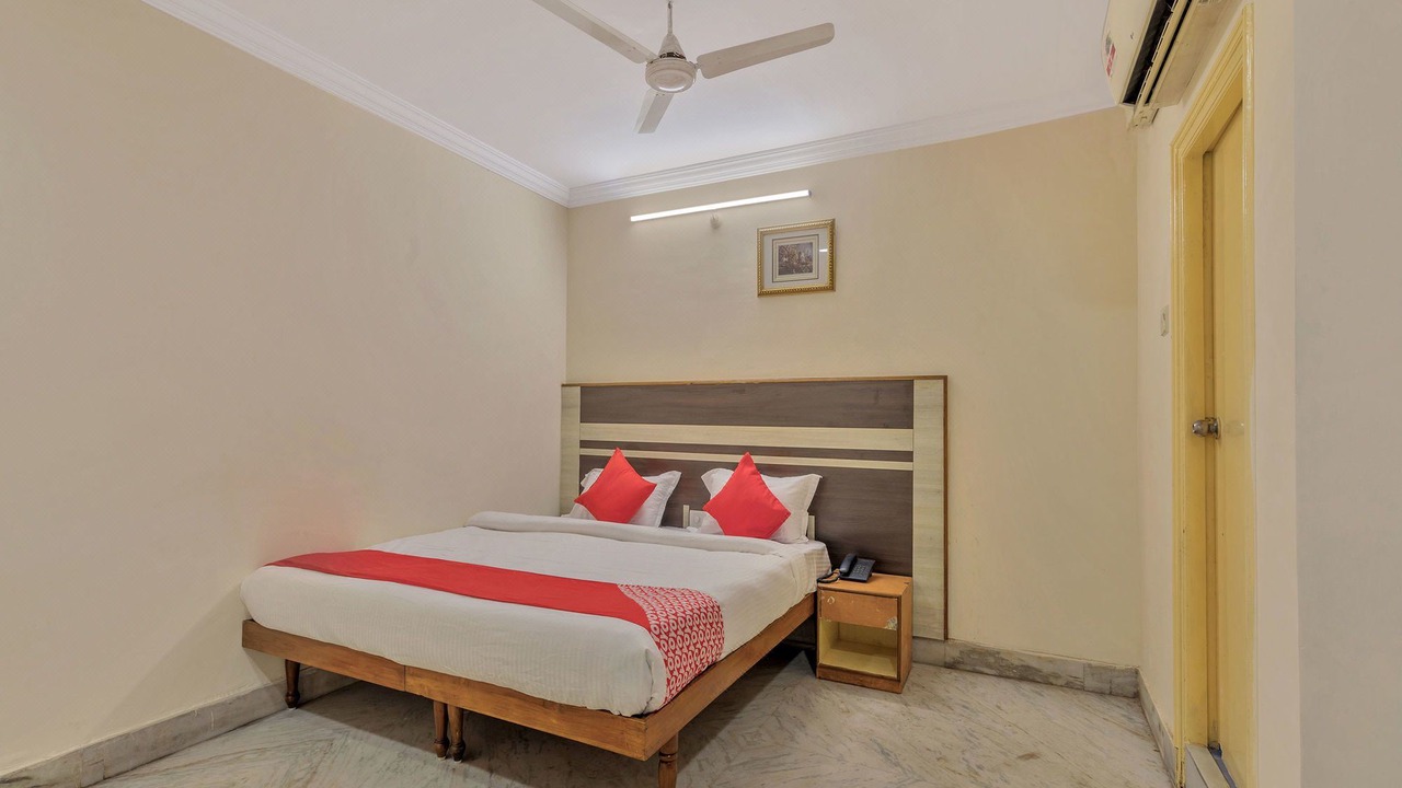 Photo of Bedroom in Lakdi Ka Pul