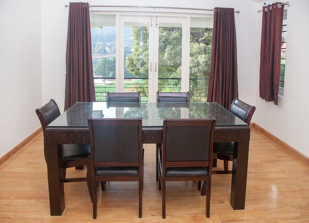 Photo of Livingroom in Ooty