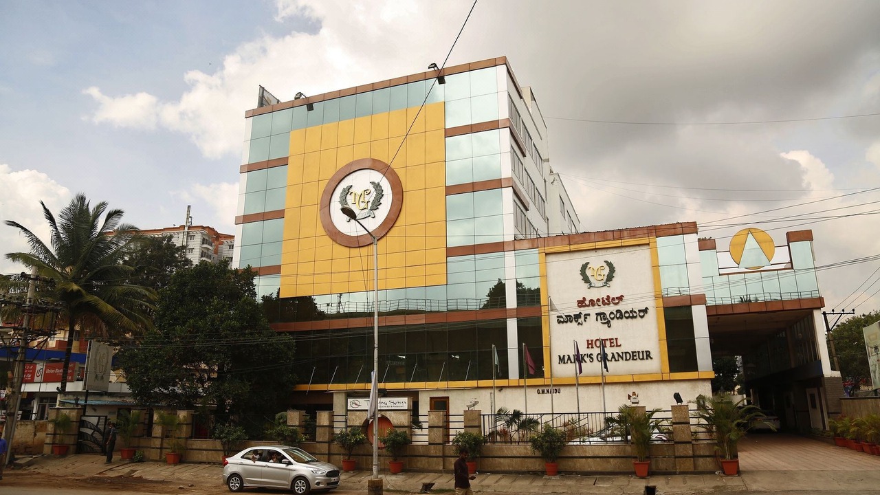 Photo of Buildings in Yeshwanthpur