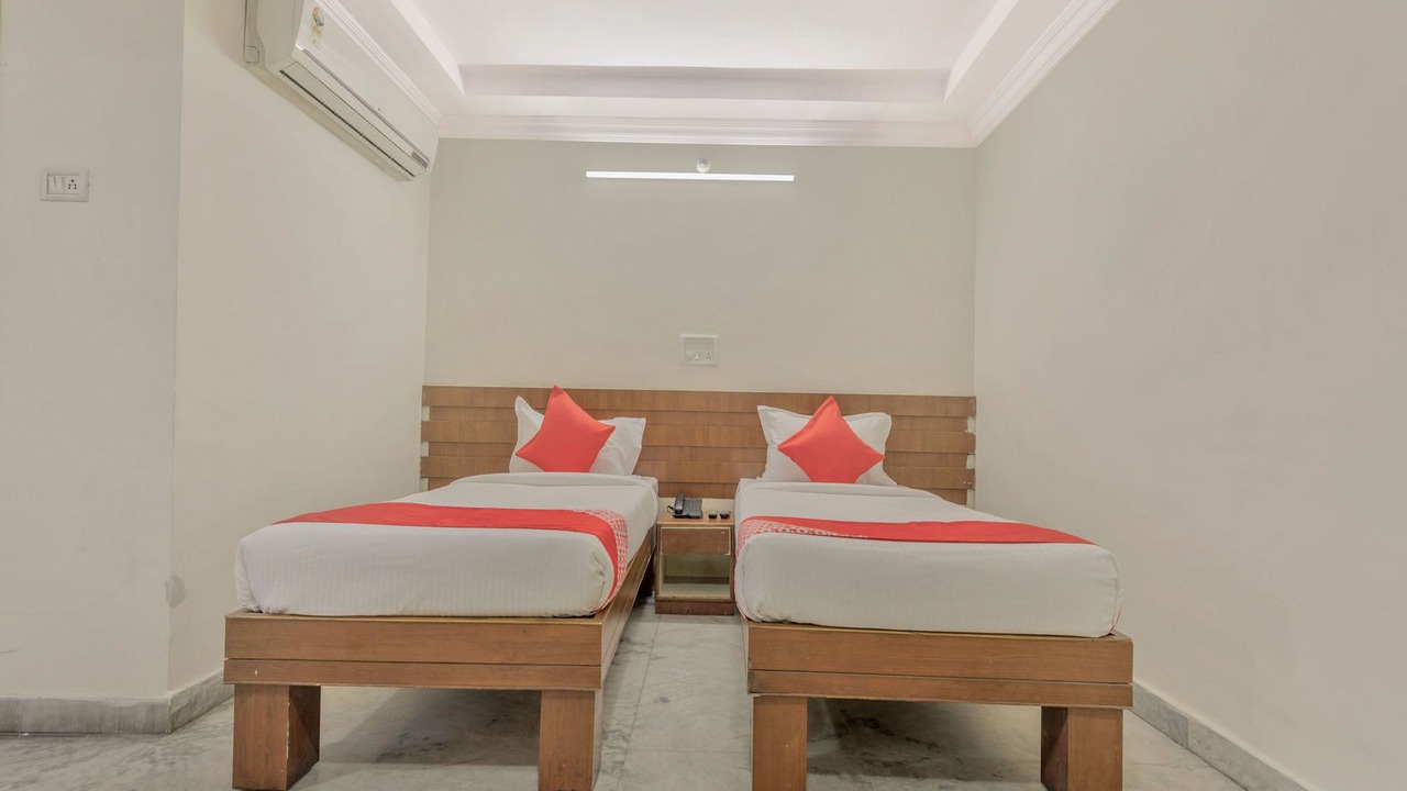 Photo of Bedroom in Lakdi Ka Pul