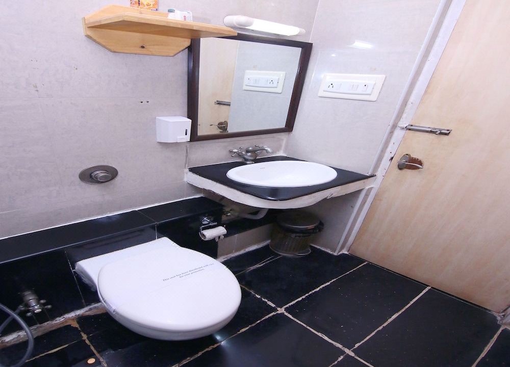 Photo of Bathroom in Salem