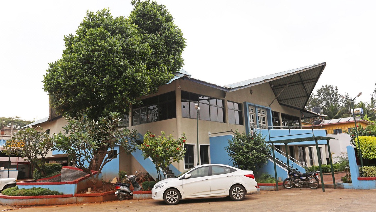 Photo of Buildings in Kushalnagar