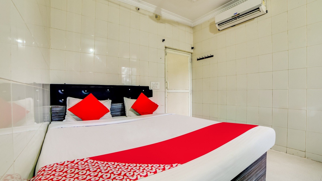 Photo of Bedroom in Shamshabad