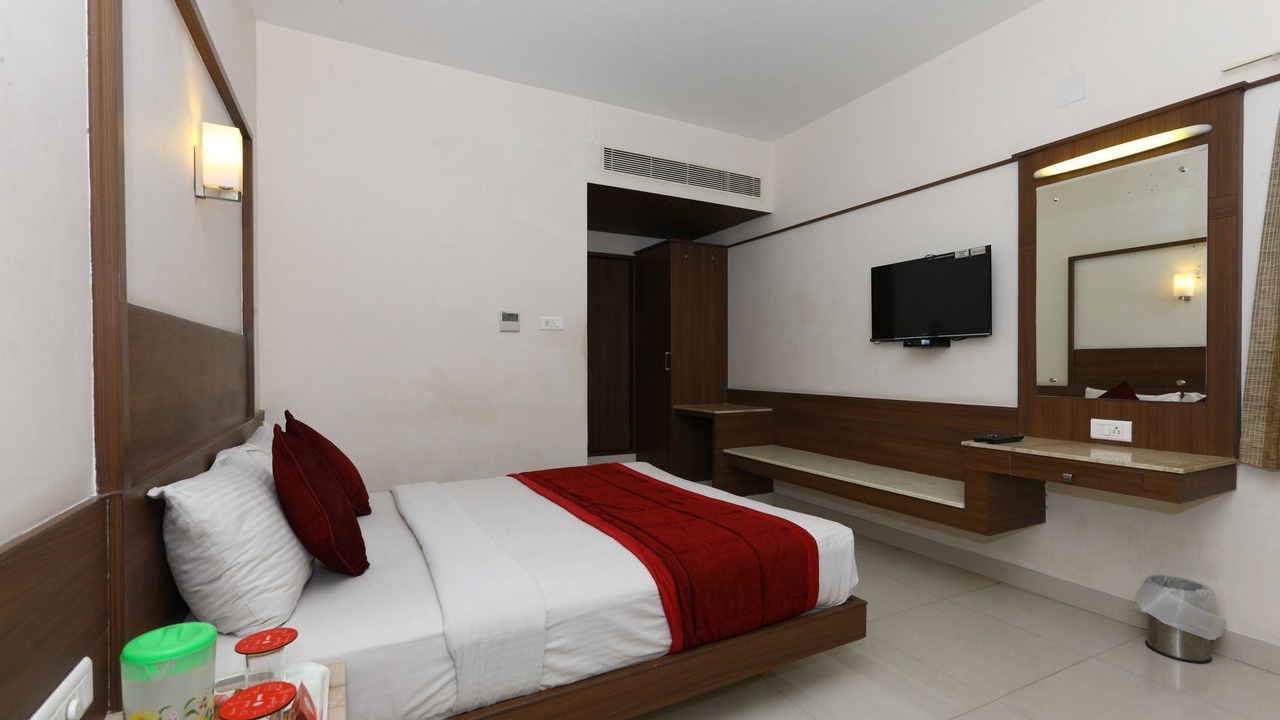 Photo of Bedroom in Gandhipuram