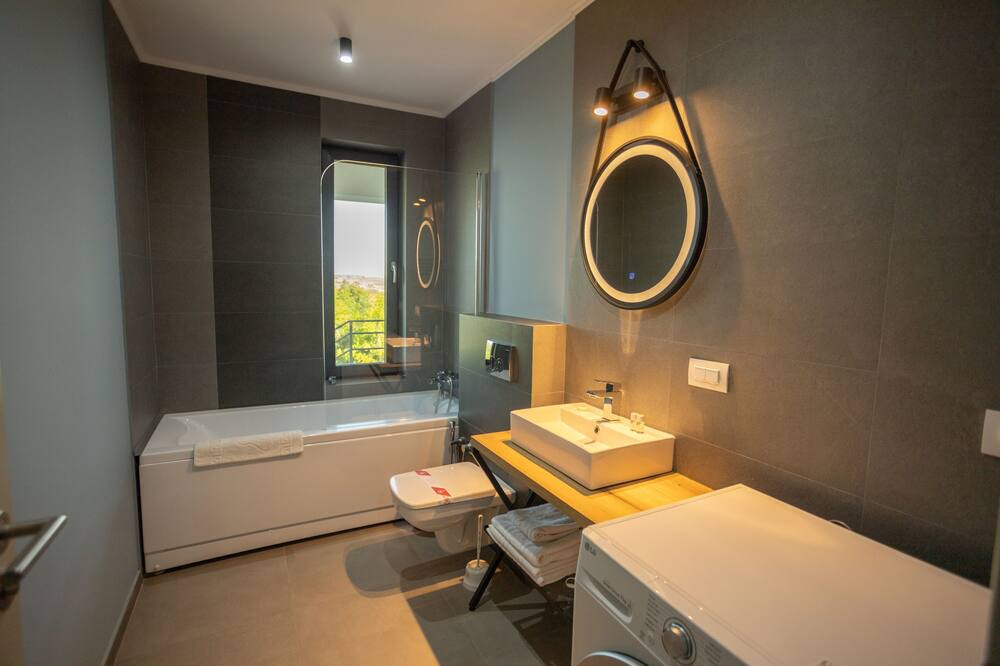 Photo of Bathroom in Copou