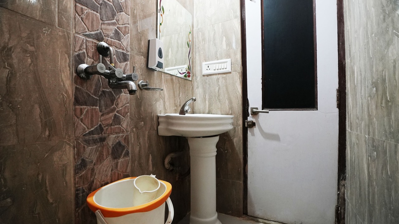 Photo of Bathroom in Central Area