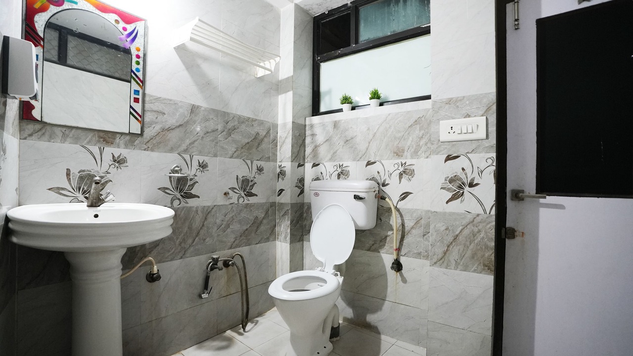 Photo of Bathroom in Central Area