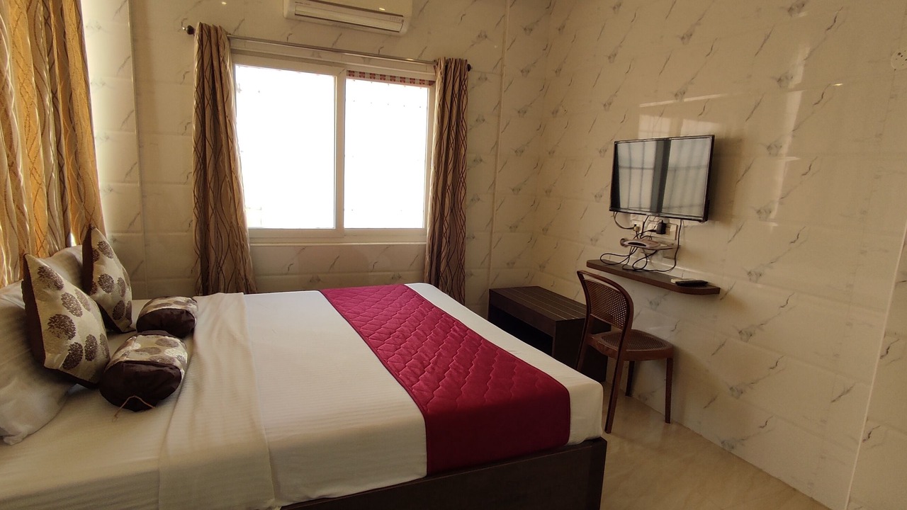Photo of Bedroom in Tiruchirappalli