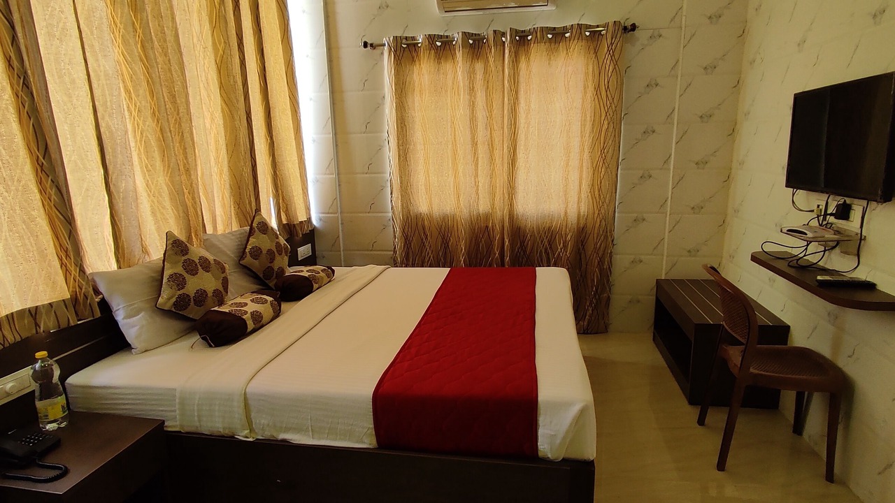 Photo of Bedroom in Tiruchirappalli
