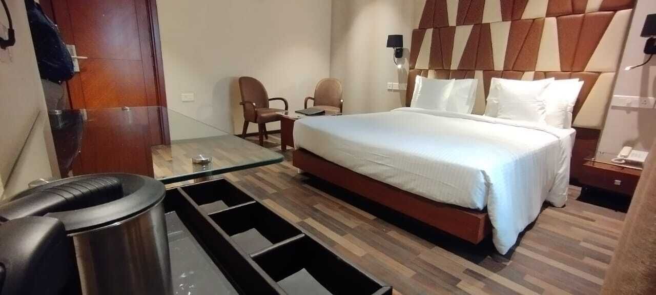 Photo of Bedroom in Girgaon