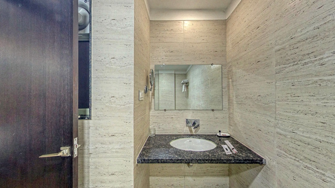 Photo of Bathroom in Itarsi